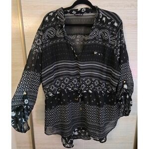 Indulge in Style Women 3X Sheer Boho Paisley Drawstring Waist Roll Tab Top Black